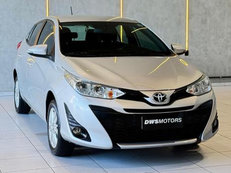 TOYOTA Yaris Hatch 1.3 16V 4P FLEX XL MULTIDRIVE AUTOM�TICO CVT, Foto 3