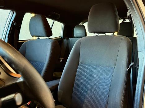 TOYOTA Yaris Hatch 1.3 16V 4P FLEX XL MULTIDRIVE AUTOM�TICO CVT, Foto 13