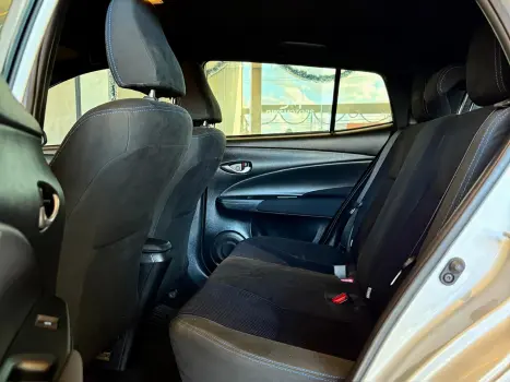 TOYOTA Yaris Hatch 1.3 16V 4P FLEX XL MULTIDRIVE AUTOM�TICO CVT, Foto 17