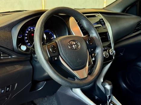 TOYOTA Yaris Hatch 1.3 16V 4P FLEX XL MULTIDRIVE AUTOM�TICO CVT, Foto 19