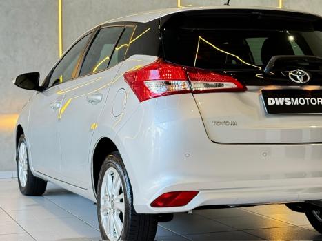 TOYOTA Yaris Hatch 1.3 16V 4P FLEX XL MULTIDRIVE AUTOM�TICO CVT, Foto 25