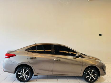 TOYOTA Yaris Hatch 1.5 16V 4P FLEX XS CONNECT MULTIDRIVE AUTOM�TICO CVT, Foto 4