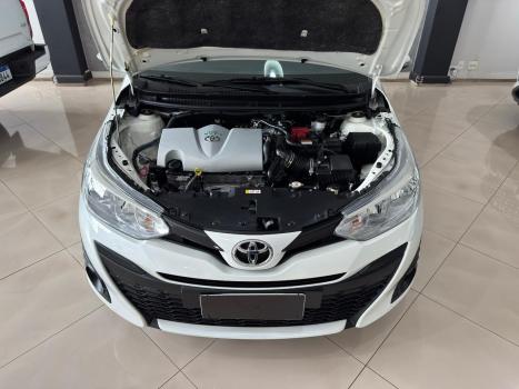 TOYOTA Yaris Hatch 1.3 16V 4P FLEX XL PLUS TECH MULTIDRIVE AUTOM�TICO CVT, Foto 10