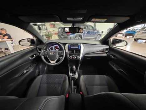 TOYOTA Yaris Hatch 1.3 16V 4P FLEX XL PLUS TECH MULTIDRIVE AUTOM�TICO CVT, Foto 11