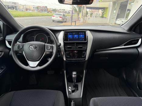 TOYOTA Yaris Hatch 1.5 16V 4P FLEX XL PLUS CONNECT MULTIDRIVE AUTOM�TICO CVT, Foto 5