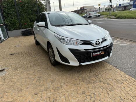 TOYOTA Yaris Hatch 1.5 16V 4P FLEX XL PLUS CONNECT MULTIDRIVE AUTOM�TICO CVT, Foto 3