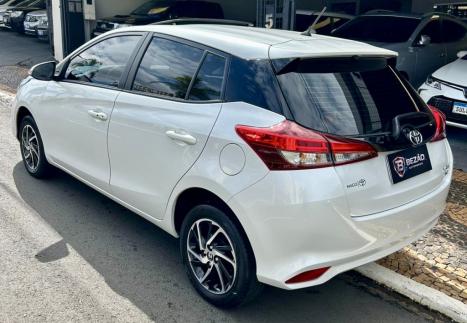 TOYOTA Yaris Hatch 1.5 16V 4P FLEX XLS MULTIDRIVE AUTOM�TICO CVT, Foto 4