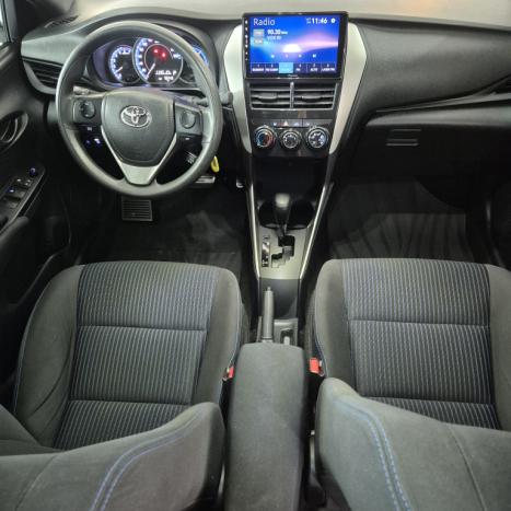 TOYOTA Yaris Hatch 1.3 16V 4P FLEX XL PLUS TECH MULTIDRIVE AUTOM�TICO CVT, Foto 9