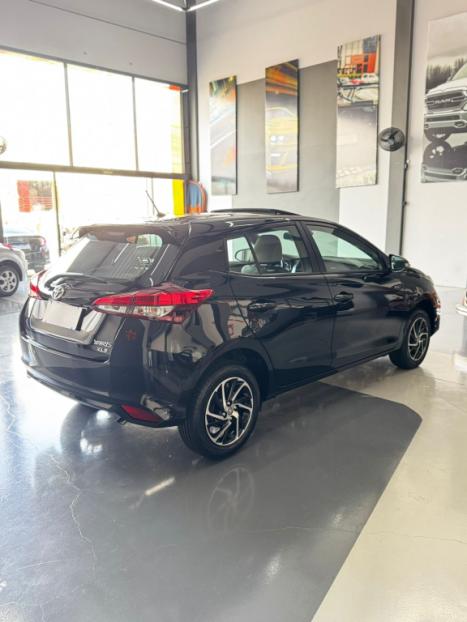 TOYOTA Yaris Hatch 1.5 16V 4P FLEX XLS CONNECT MULTIDRIVE AUTOM�TICO CVT, Foto 4