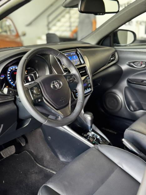 TOYOTA Yaris Hatch 1.5 16V 4P FLEX XLS CONNECT MULTIDRIVE AUTOM�TICO CVT, Foto 10
