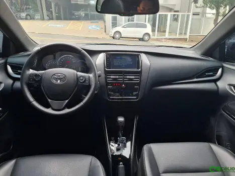 TOYOTA Yaris Hatch 1.5 16V 4P FLEX XLS MULTIDRIVE AUTOM�TICO CVT, Foto 6