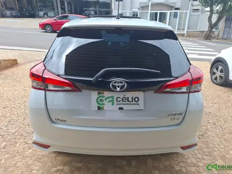 TOYOTA Yaris Hatch 1.5 16V 4P FLEX XLS MULTIDRIVE AUTOM�TICO CVT, Foto 9