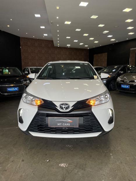 TOYOTA Yaris Hatch 1.5 16V 4P FLEX XL MULTIDRIVE AUTOM�TICO CVT, Foto 6