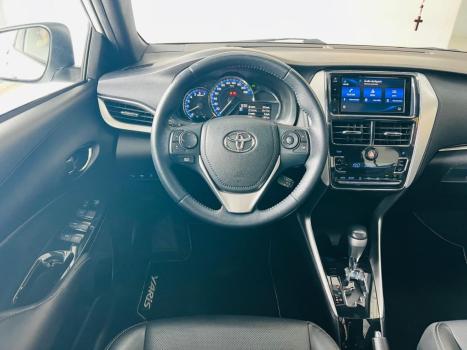 TOYOTA Yaris Hatch 1.5 16V 4P FLEX XLS MULTIDRIVE AUTOM�TICO CVT, Foto 11