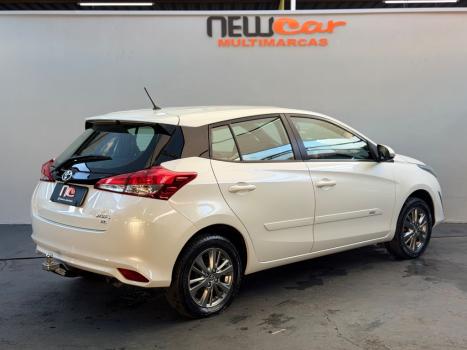 TOYOTA Yaris Hatch 1.5 16V 4P FLEX XL PLUS CONNECT MULTIDRIVE AUTOM�TICO CVT, Foto 2