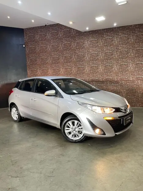 TOYOTA Yaris Hatch 1.3 16V 4P FLEX XL MULTIDRIVE AUTOM�TICO CVT, Foto 1