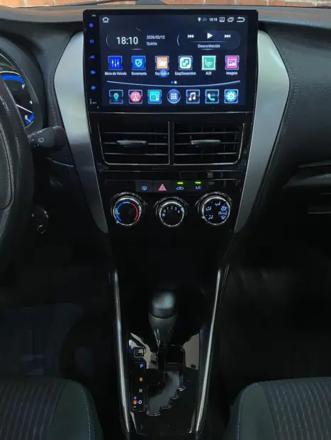 TOYOTA Yaris Hatch 1.3 16V 4P FLEX XL MULTIDRIVE AUTOM�TICO CVT, Foto 8
