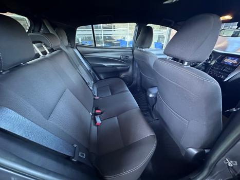TOYOTA Yaris Hatch 1.5 16V 4P FLEX XL MULTIDRIVE AUTOM�TICO CVT, Foto 6