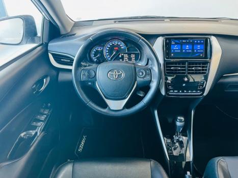 TOYOTA Yaris Hatch 1.5 16V 4P FLEX S MULTDRIVE AUTOM�TICO, Foto 11