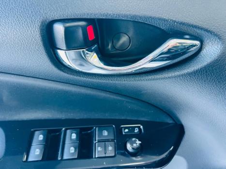 TOYOTA Yaris Hatch 1.5 16V 4P FLEX S MULTDRIVE AUTOM�TICO, Foto 18