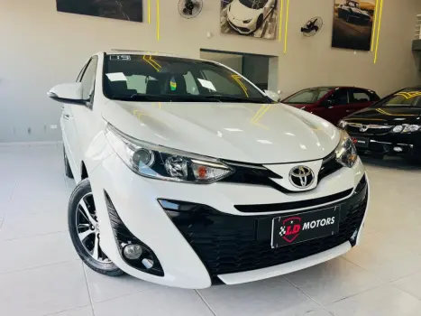 TOYOTA Yaris Hatch 1.5 16V 4P FLEX XLS MULTIDRIVE AUTOM�TICO CVT, Foto 2