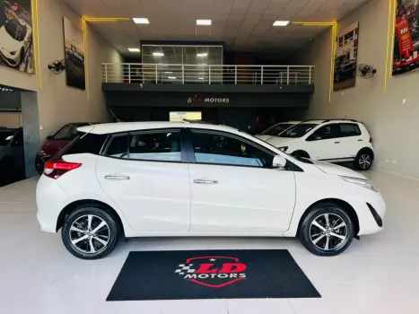 TOYOTA Yaris Hatch 1.5 16V 4P FLEX XLS MULTIDRIVE AUTOM�TICO CVT, Foto 5