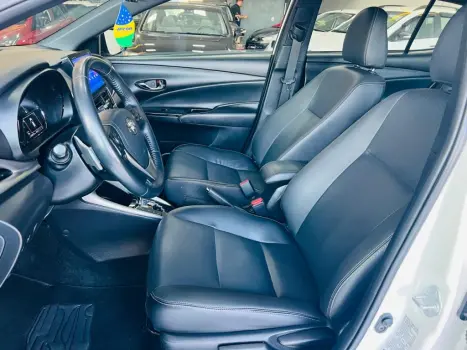 TOYOTA Yaris Hatch 1.5 16V 4P FLEX XLS MULTIDRIVE AUTOM�TICO CVT, Foto 18