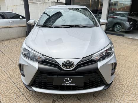 TOYOTA Yaris Hatch 1.5 16V 4P FLEX XS CONNECT MULTIDRIVE AUTOM�TICO CVT, Foto 3