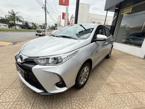 TOYOTA Yaris Hatch 1.5 16V 4P FLEX XS CONNECT MULTIDRIVE AUTOM�TICO CVT, Foto 4