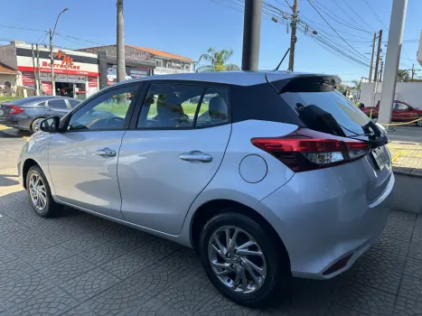 TOYOTA Yaris Hatch 1.5 16V 4P FLEX XS CONNECT MULTIDRIVE AUTOM�TICO CVT, Foto 17