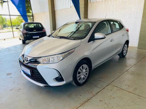 TOYOTA Yaris Hatch 1.5 16V 4P FLEX XL PLUS CONNECT MULTIDRIVE AUTOM�TICO CVT, Foto 5