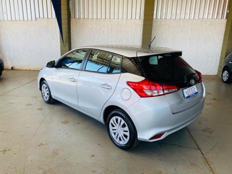 TOYOTA Yaris Hatch 1.5 16V 4P FLEX XL PLUS CONNECT MULTIDRIVE AUTOM�TICO CVT, Foto 7