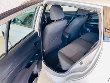 TOYOTA Yaris Hatch 1.5 16V 4P FLEX XL PLUS CONNECT MULTIDRIVE AUTOM�TICO CVT, Foto 13