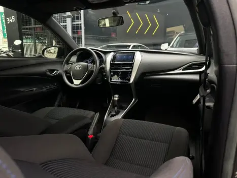 TOYOTA Yaris Hatch 1.5 16V 4P FLEX XL PLUS CONNECT MULTIDRIVE AUTOM�TICO CVT, Foto 9