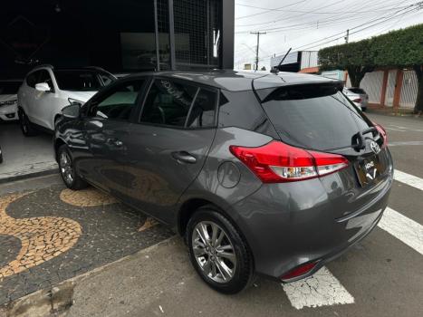 TOYOTA Yaris Hatch 1.5 16V 4P FLEX XL PLUS CONNECT MULTIDRIVE AUTOM�TICO CVT, Foto 4