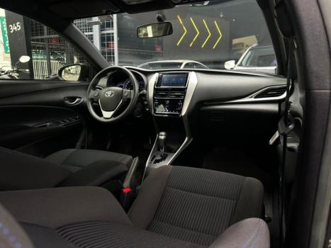 TOYOTA Yaris Hatch 1.5 16V 4P FLEX XL PLUS CONNECT MULTIDRIVE AUTOM�TICO CVT, Foto 9