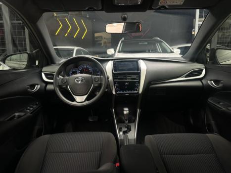 TOYOTA Yaris Hatch 1.5 16V 4P FLEX XL PLUS CONNECT MULTIDRIVE AUTOM�TICO CVT, Foto 17