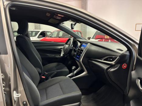 TOYOTA Yaris Hatch 1.3 16V 4P FLEX XL PLUS TECH MULTIDRIVE AUTOM�TICO CVT, Foto 13