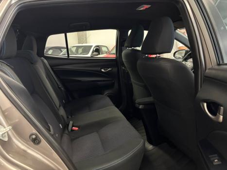 TOYOTA Yaris Hatch 1.3 16V 4P FLEX XL PLUS TECH MULTIDRIVE AUTOM�TICO CVT, Foto 15