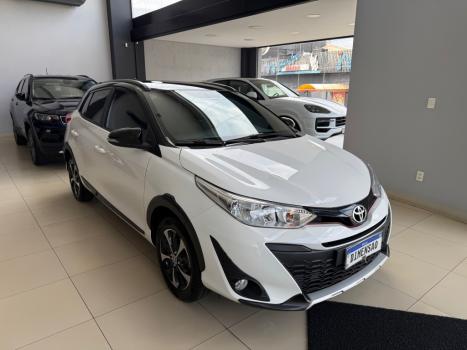 TOYOTA Yaris Hatch 1.5 16V 4P FLEX X WAY MULTIDRIVE AUTOM�TICO CVT, Foto 2