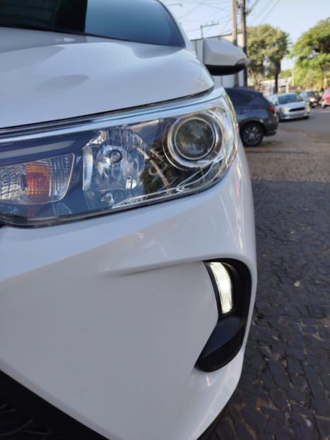 TOYOTA Yaris Hatch 1.5 16V 4P FLEX XS CONNECT MULTIDRIVE AUTOM�TICO CVT, Foto 2