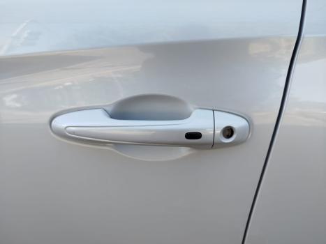 TOYOTA Yaris Hatch 1.5 16V 4P FLEX XS CONNECT MULTIDRIVE AUTOM�TICO CVT, Foto 13