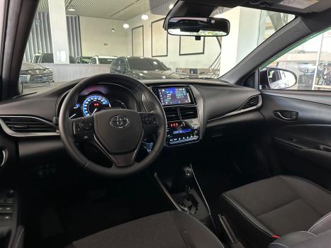 TOYOTA Yaris Hatch 1.5 16V 4P FLEX XS CONNECT MULTIDRIVE AUTOM�TICO CVT, Foto 8