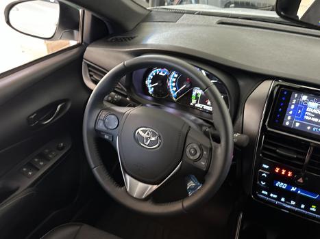 TOYOTA Yaris Hatch 1.5 16V 4P FLEX XS CONNECT MULTIDRIVE AUTOM�TICO CVT, Foto 10
