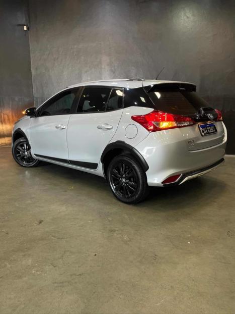 TOYOTA Yaris Hatch 1.5 16V 4P FLEX X WAY CONNECT MULTIDRIVE AUTOM�TICO CVT, Foto 4