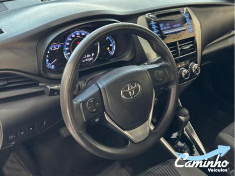 TOYOTA Yaris Hatch 1.5 16V 4P FLEX XL MULTIDRIVE AUTOM�TICO CVT, Foto 8