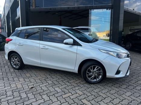 TOYOTA Yaris Hatch 1.5 16V 4P FLEX XS MULTIDRIVE AUTOM�TICO CVT, Foto 1