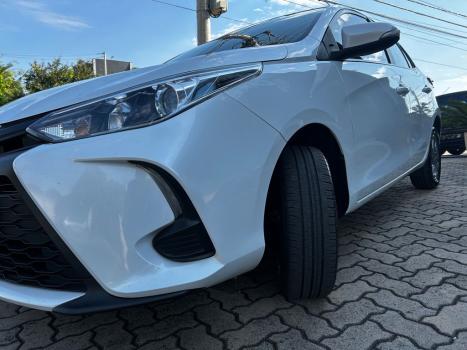 TOYOTA Yaris Hatch 1.5 16V 4P FLEX XS MULTIDRIVE AUTOM�TICO CVT, Foto 10