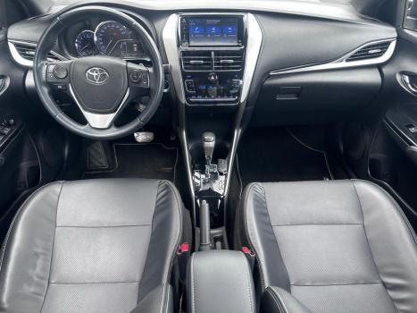 TOYOTA Yaris Hatch 1.5 16V 4P FLEX XLS CONNECT MULTIDRIVE AUTOM�TICO CVT, Foto 9