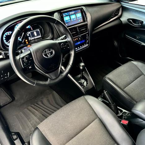 TOYOTA Yaris Hatch 1.5 16V 4P FLEX XS MULTIDRIVE AUTOM�TICO CVT, Foto 5